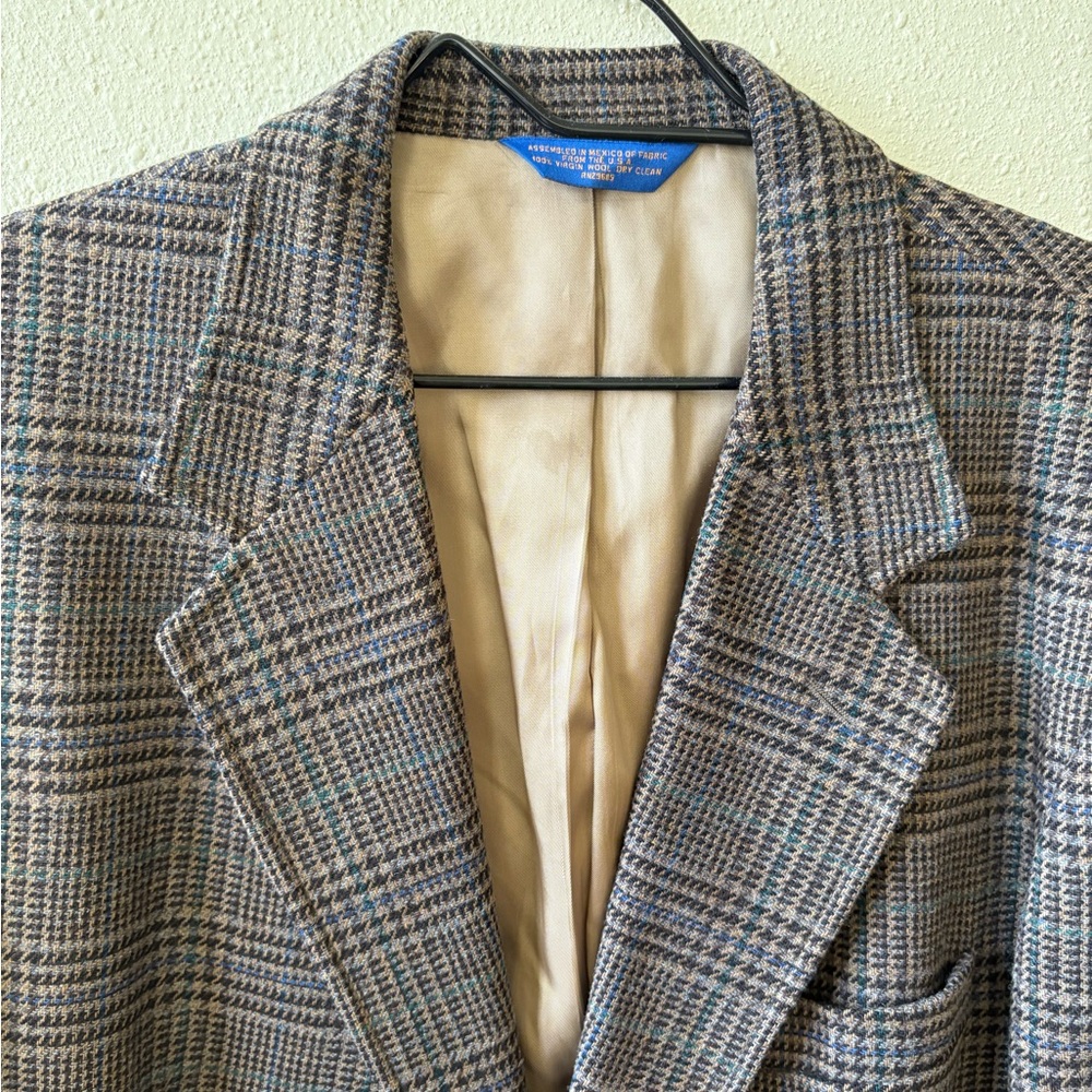 Pendleton Checkered Wool Blazer in Brown and Tan